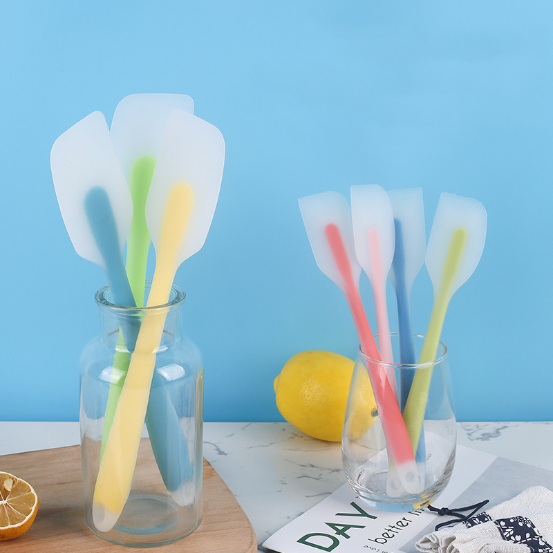 2 Size Flexible Silicone Scrap - Kitchen Gadgets To Have ulasan dan harga